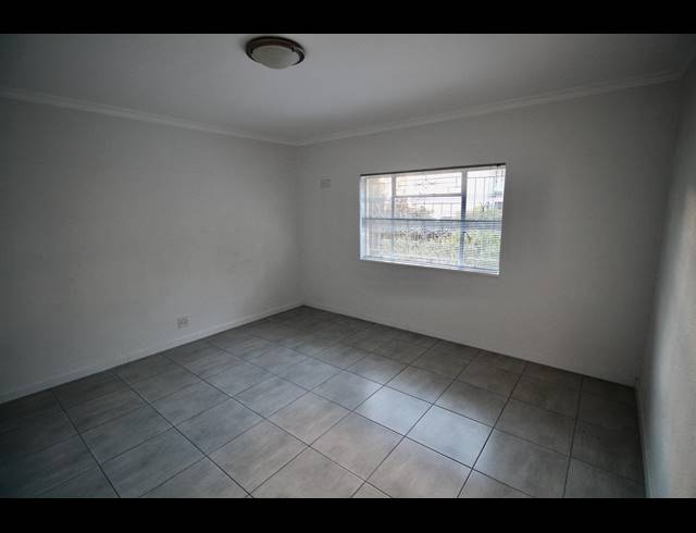 2 BEDROOM APARTMENT TO LET IN ORANJEZICHT